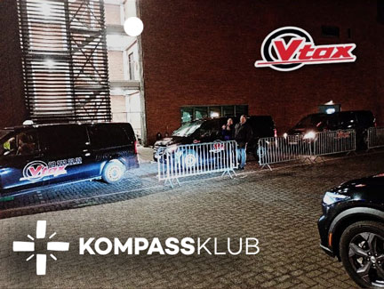 Taxi's die aanschuiven aan Kompass Klub